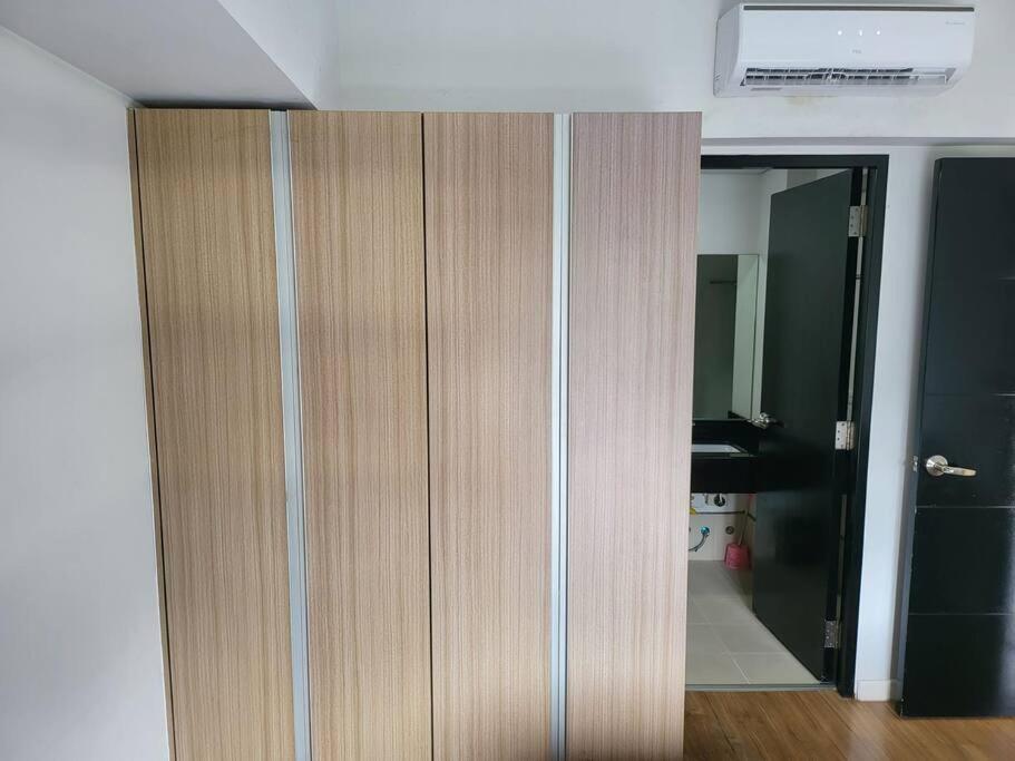 マニラ市Luxury @ Bgc Sleeps 6 Comfortably Fast Wifi Pool!アパートメント エクステリア 写真