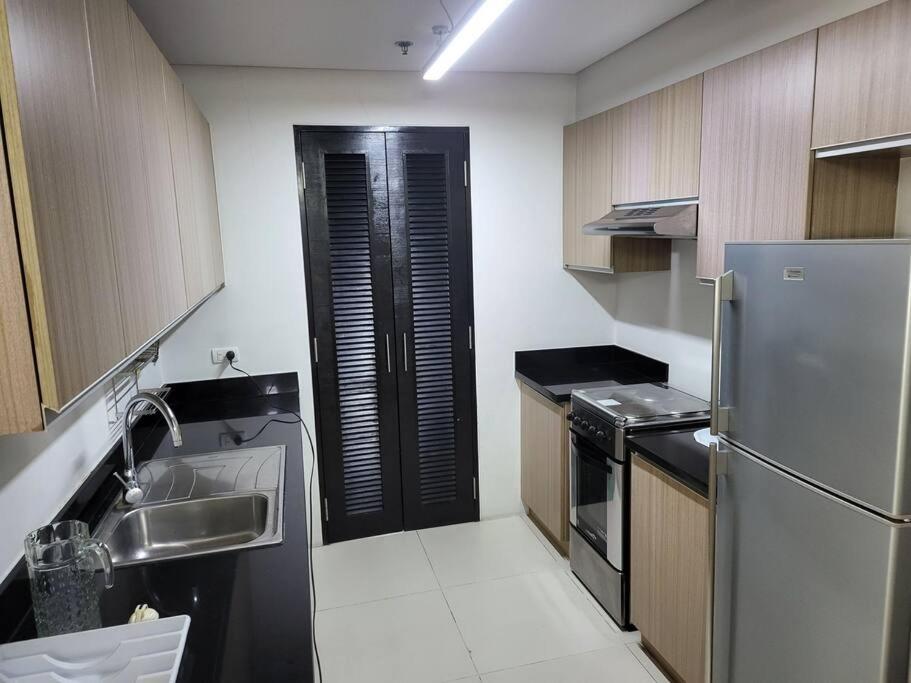 マニラ市Luxury @ Bgc Sleeps 6 Comfortably Fast Wifi Pool!アパートメント エクステリア 写真