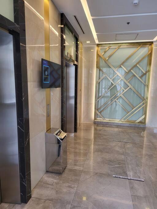 マニラ市Luxury @ Bgc Sleeps 6 Comfortably Fast Wifi Pool!アパートメント エクステリア 写真