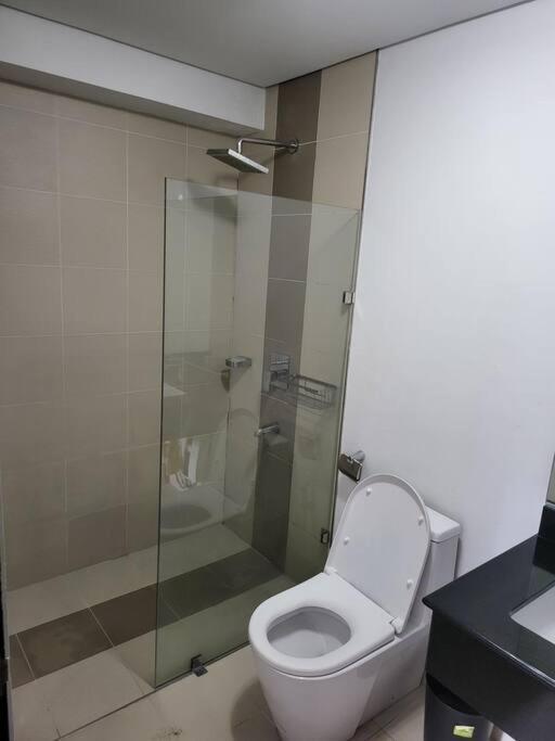 マニラ市Luxury @ Bgc Sleeps 6 Comfortably Fast Wifi Pool!アパートメント エクステリア 写真